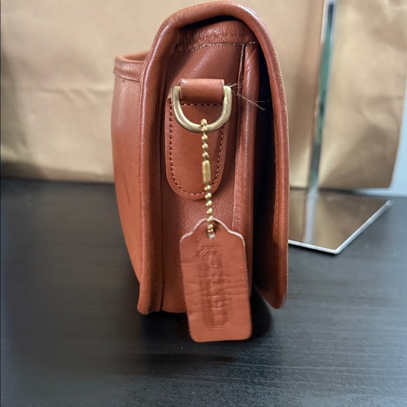 Coach Vintage Pocket Purse - Picture 5 of 17